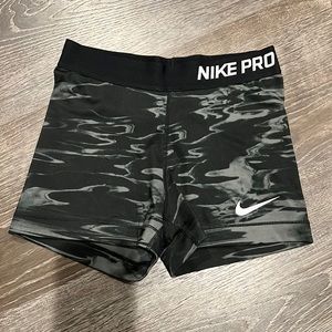 Nike Pro Dri Fit - black and gray camo
